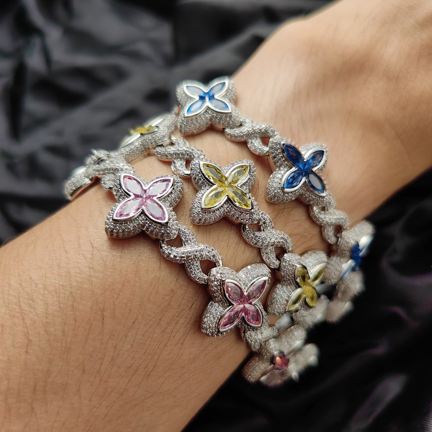 CZ Clover bracelet big stone