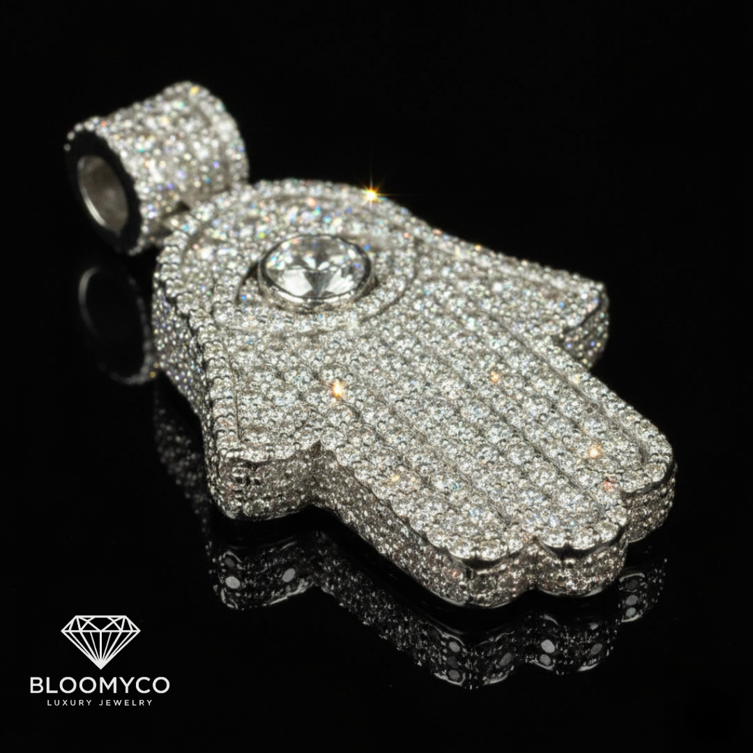 ✨ Hamsa Moissanite Pendant 10k gold