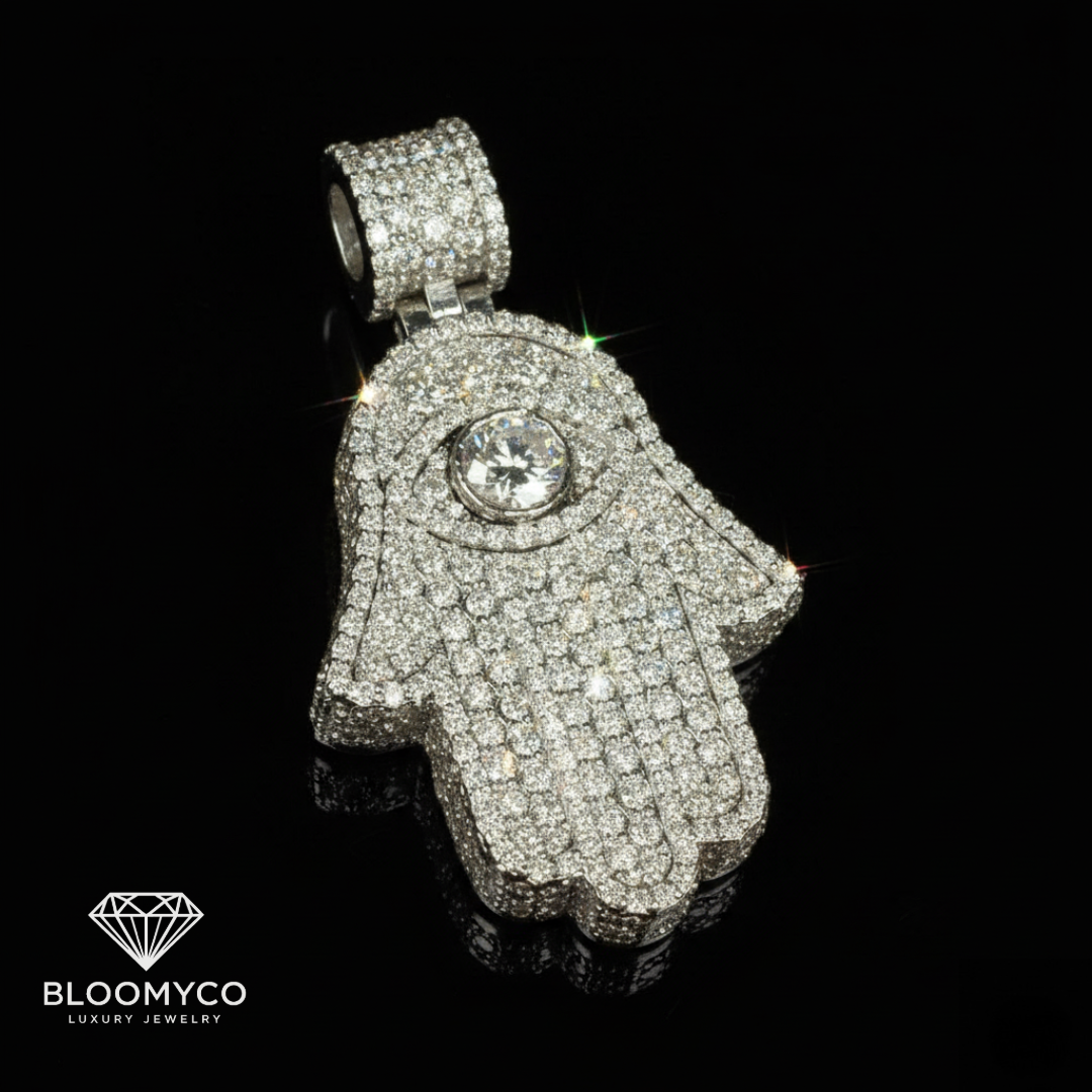 ✨ Hamsa Moissanite Pendant 10k gold