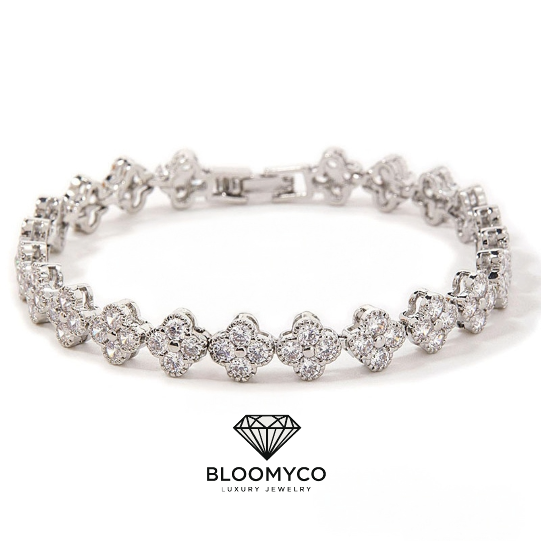 🌸 Luxe Floral CZ Bracelet – 18K Gold-Plated Elegance