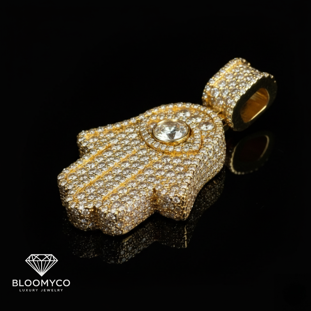 ✨ Hamsa Moissanite Pendant 10k gold