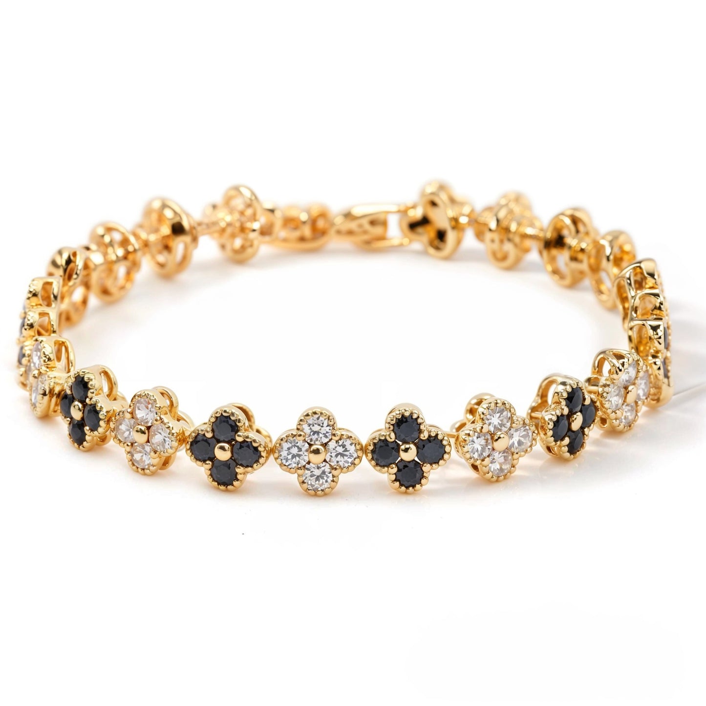 🌸 Luxe Floral CZ Bracelet – 18K Gold-Plated Elegance